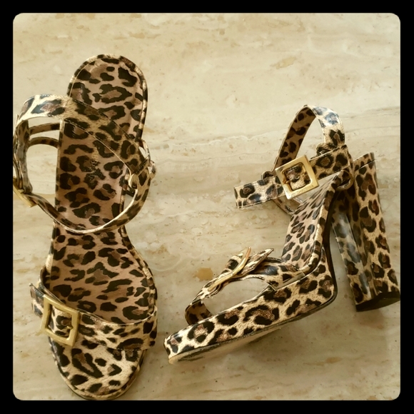 Dolce & Gabbana Shoes - Dolce & Gabbana Animal Print Heels